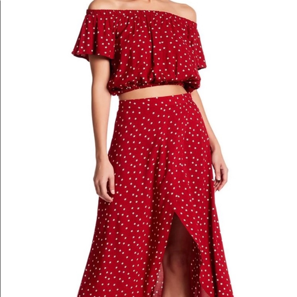 Nwts Americana 2 piece crop top & long sexy skirt